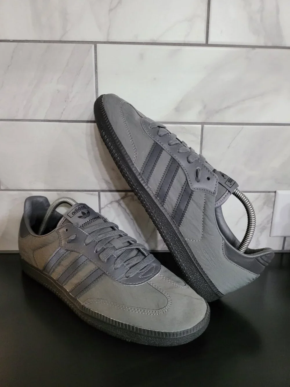 ADIDAS Samba OG Originals Grey Nylon Reflective Gum Sole Men's Size 9.5 (#3124)